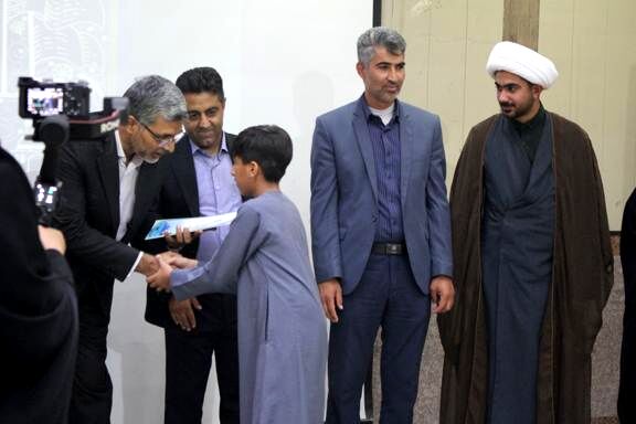 آیین اختتامیه مسابقات استانی قرآن، عترت و نماز در بندرعباس