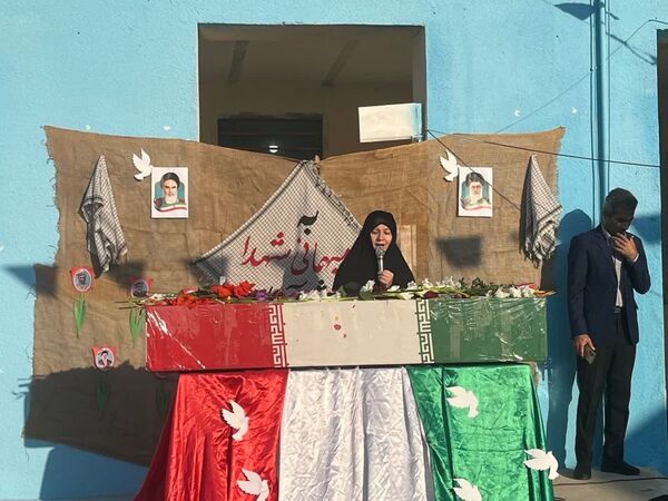 استقبال مدارس دشتی از شهید گمنام