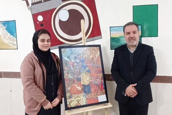 برپایی نمایشگاه آثار هنری دانش‌آموزان به مناسبت دهه فجر 