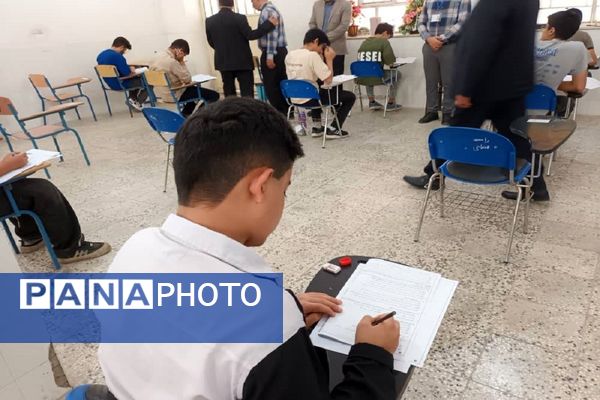 آزمون تکمیل ظرفیت پایه دهم مدارس استعدادهای درخشان در بهبهان
