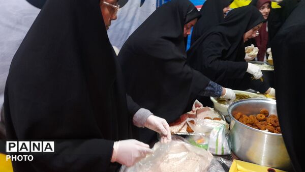 برپایی موکب اداره آموزش و پرورش ناحیه دو کرج در قرار شبانه