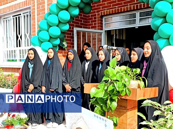 لبخند شادی بر لب های دانش آموزان فدافن؛ مدرسه جدید میزبان آنان خواهد بود 