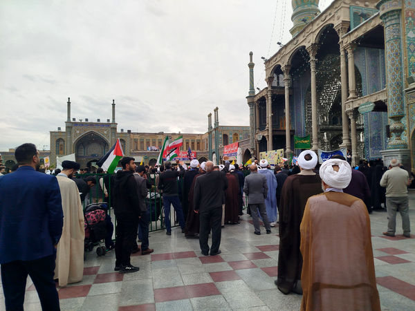 راهپیمایی 13 آبان در قم