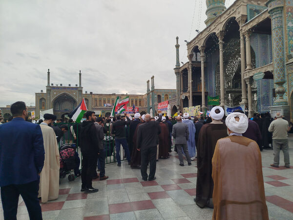 راهپیمایی 13 آبان در قم