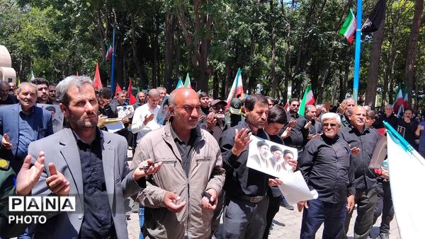 ویژه‌برنامه همگام با تشییع کنندگان آقای شهید ایران در اهر