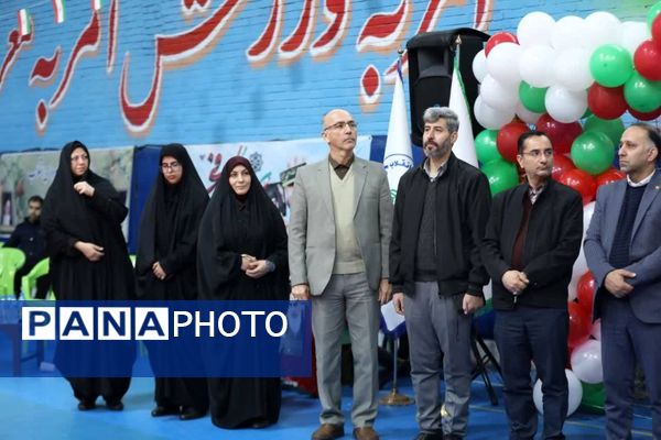 سالن شهید رجایی ورامین میزبان همایش یاوران انقلاب