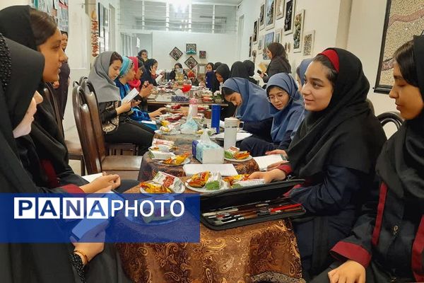 برپایی نشست ادبی به مناسبت بزرگداشت روز معلم و سعدی شیرازی