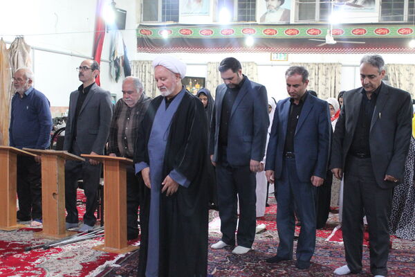 بازدید مدیر کل آموزش و پرورش استان از اعتکاف رمضانیه دختران پیشتاز شهر سنخواست