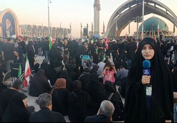 آیین وداع با رهبر شهیدو حضور میلیونی مردم در مصلی امام خمینی