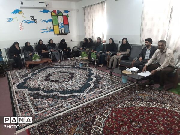 مانور بازگشایی مدارس شهرستان خاش؛ پایش آمادگی مدارس برای آغاز سال تحصیلی