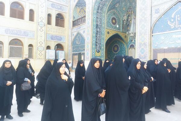 مراسم تشییع پیکر شهید جانباز حاج احمد شیخ حسینی در حرم سید علاءالدین حسین(ع)
