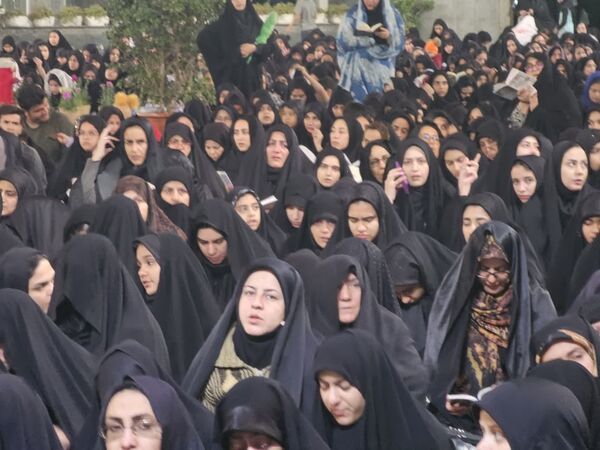 مراسم احیاء شب نوزدهم ماه مبارک رمضان(لیالی قدر) در نجف ایران