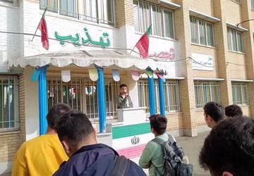 اهمیت دوست‌یابی صحیح در بین دانش‌آموزان و تاثیر آن بر زندگی