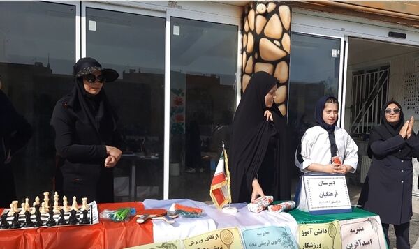 المپیاد ورزشی دبیرستان فرهنگیان ناحیه۷ مشهد 