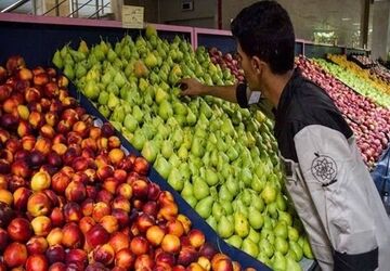 تمامی میادین و بازارهای میوه و تره‌بار شهرداری تهران امروز باز است