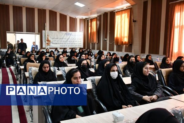 مراسم تجلیل از مدیران و رتبه‌های برتر کنکور ۱۴۰۴ در شهرستان مه‌ولات