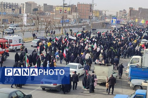 22بهمن در اسلامشهر؛ حماسه‌ای از جنس حضور