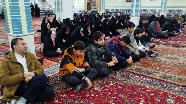 بدرقه دانش‌آموزان معتکف در شهرستان هوراند