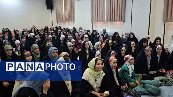 مراسم جشن هیات ریحانه الحرم سازمان دانش‌آموزی قم