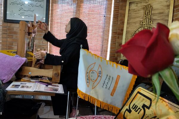 نمایشگاه توانمندی‌های نابینایان در موسسه توانگران کارآفرین شیراز