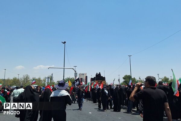 میثاق سرخ؛ تهران در قاب وداع با رهبر شهید