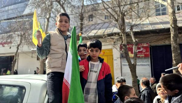 راهپیمایی 22 بهمن در قالب دوربین پانا سپیدان