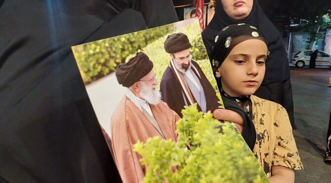 کوهدشت در سوگِ ولایت؛ تجدید بیعت مردم با آرمان‌های رهبر شهید در چهلمین روز شهادت