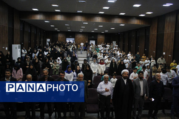 اختتامیه کلاس‌های تابستانی و تقدیر از برگزیدگان فرهنگی و قرآنی در گرمه