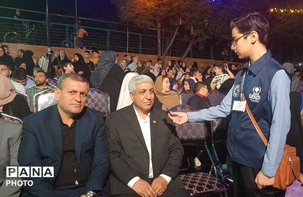 از کلاس تا آسمان 