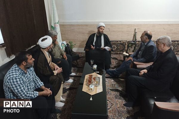 تاکید بر تقویت همکاری آموزش‌وپرورش و ائمه جمعه برای حضور پرشور فرهنگیان در نمازجمعه