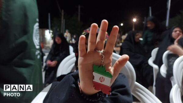 وداع مردم شهر بار نیشابور با رهبر شهید انقلاب
