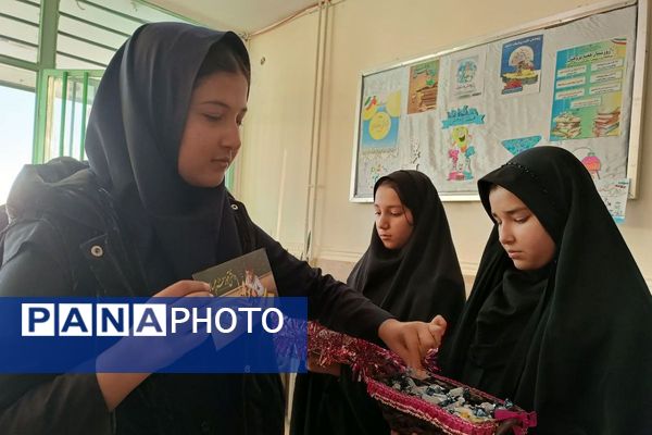 مدرسه امام علی (ع) غرق در عطر حسینی