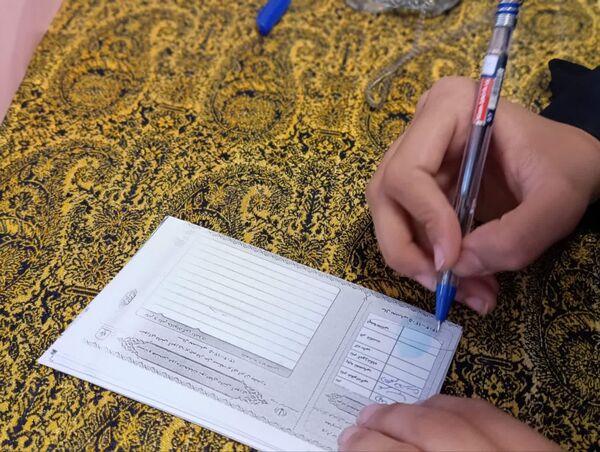 انتخابات مدرسه‌ای در دبیرستان هیات امنایی مطهره گالیکش