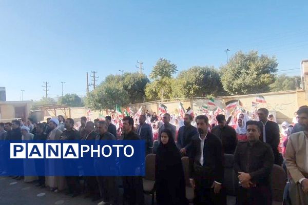 مراسم بازگشایی مدارس و گرامیداشت هفته دفاع مقدس در ثلاث باباجانی 