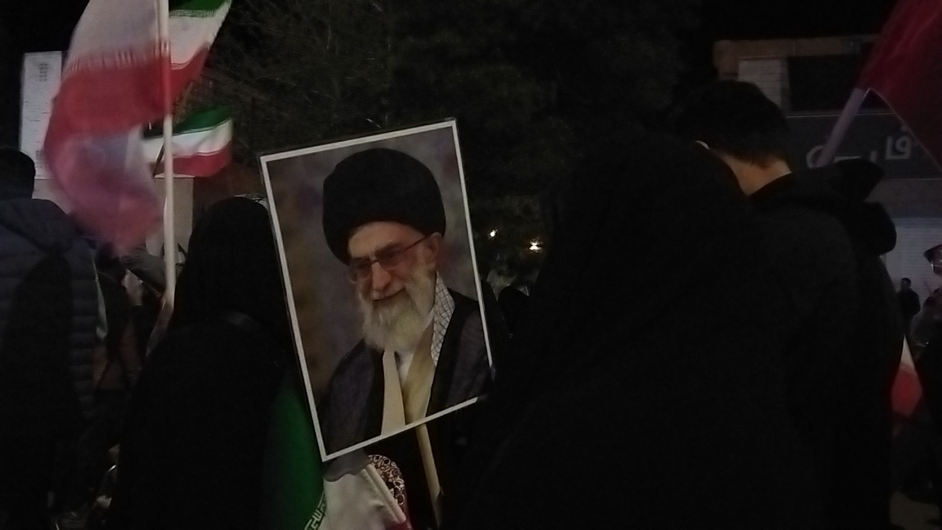 قاب هایی از حماسه سی و نهمین شب در نیشابور 
