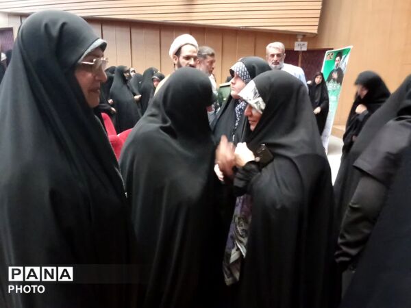 همایش تبیین نقش رسانه در جنگ تحمیلی
