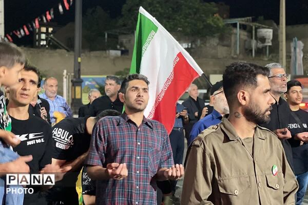 تجدید پیمان وفاداری بومہنی‌ها در مراسم عزای رهبر شهید انقلاب