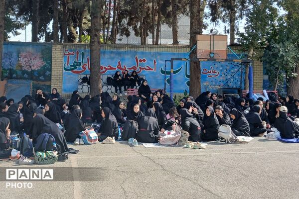 جشنواره‌ غذای سالم ؛ گامی به سوی سلامت و نشاط در مدرسه شهید لطفی