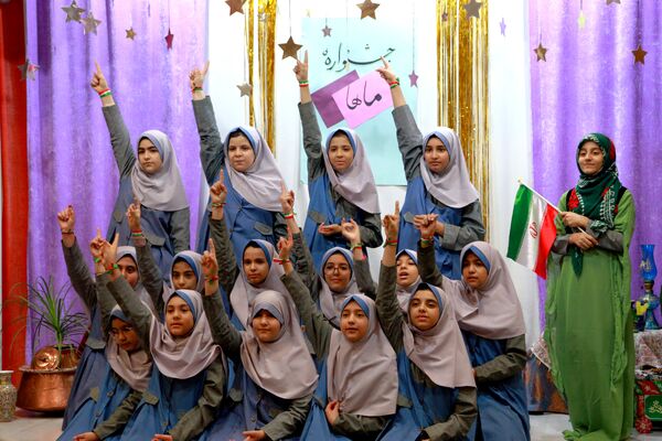 جشنواره «ماها»؛ نمایش یکپارچه توانمندی‌های هنری و تربیتی دانش‌آموزان منطقه ۱۴