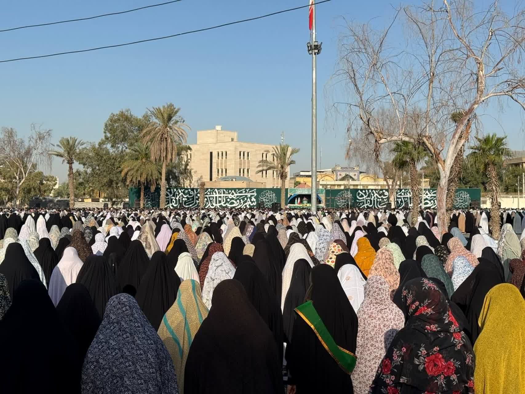 نماز عید سعید فطر در بندرعباس 