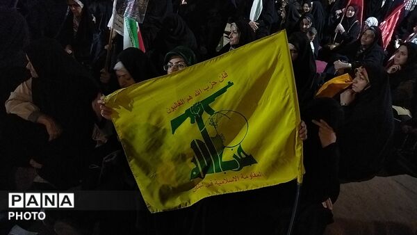 دویست و دو شب مقاومت در بلوار فضل نیشابور 