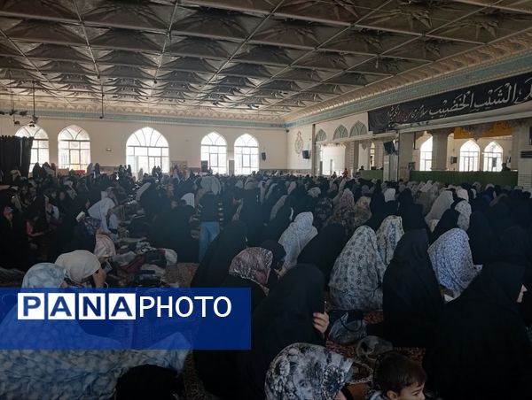 نماز جمعه در کاشمر