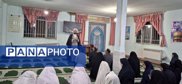 برپایی سفره افطاری در خوابگاه فضیلت فاروج