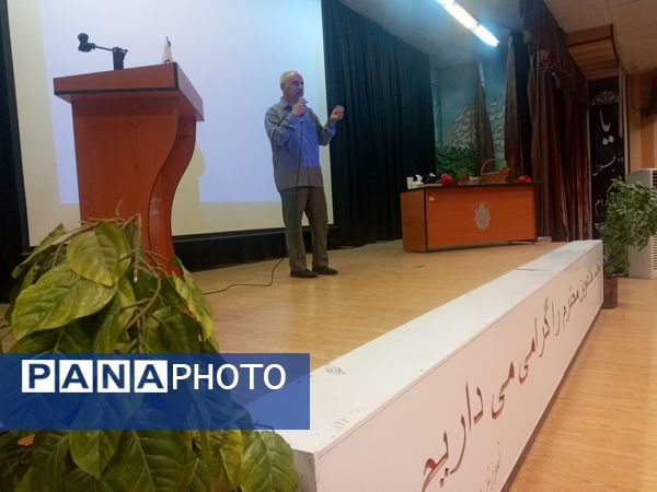 افتتاح کلاس‌های نویسندگی در منطقه ۱۸