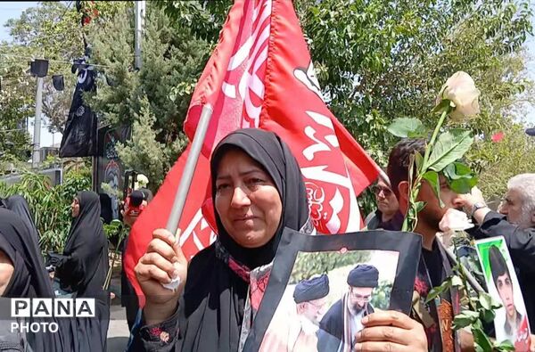روایتی از مهر و ایثار با استقبال از خانواده شهدای میناب
