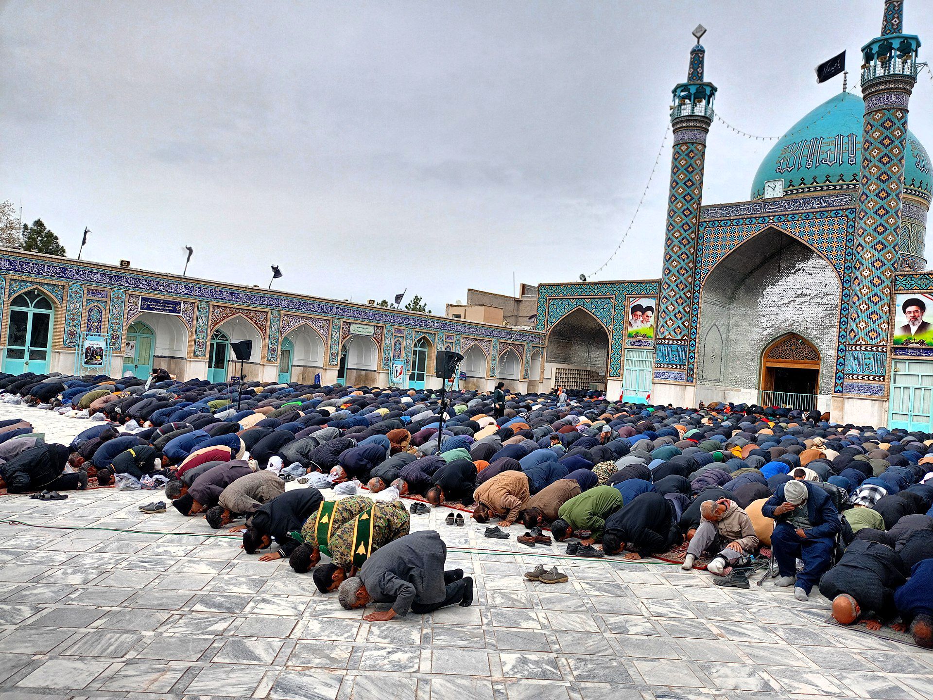 نماز جمعه در شهرستان کاشمر 