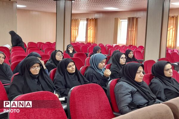 کارگاه ترویج معارف فاطمی در ملارد
