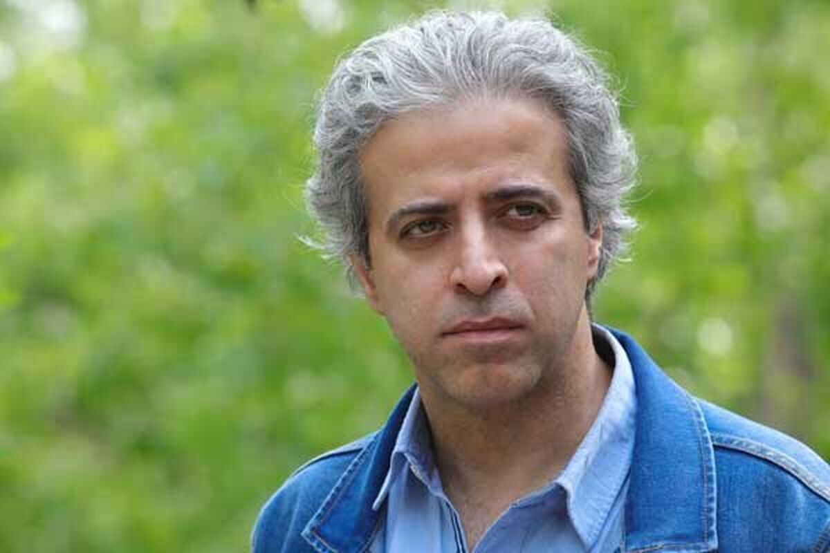 ایوب آقاخانی: فضای زرد آموزشگاه‌ها مانع رشد آموزش هنر شده است