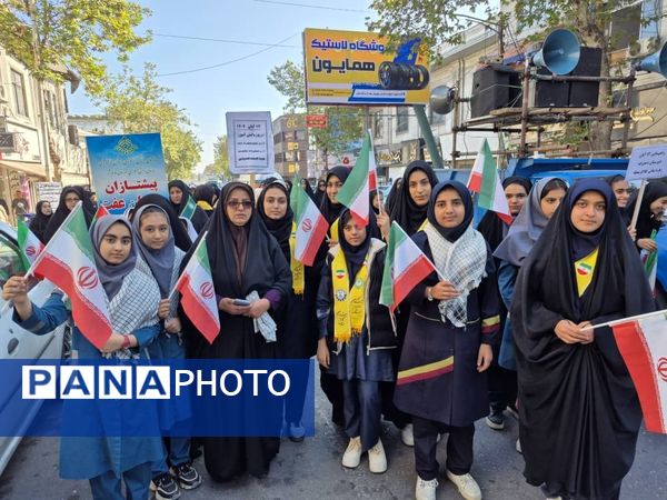 پیشتازان، طلایه‌داران شور ۱۳ آبان قائمشهر