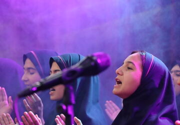 تجلیل از مقام فرزانگان علم در فرهنگ‌سرای بروجن